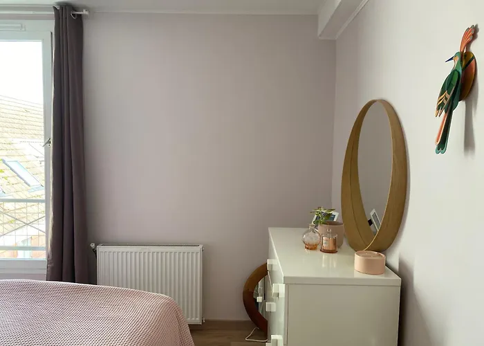 4p Avec Garage Prive * ディジョン